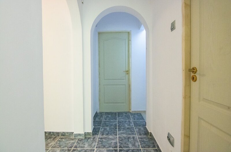 Drumul Taberei Bucla, Spatiu de birouri, doar firme, 4 camere, mutare imediata!